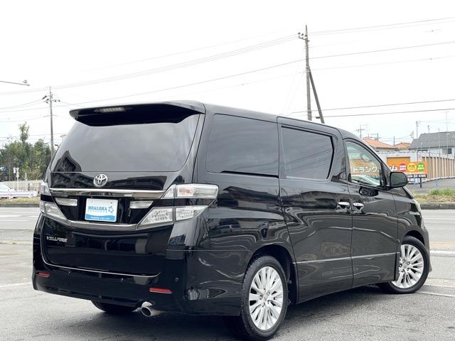 ヴェルファイア ２．４Ｚ　後期　サンルーフ　フリップダウンモニター　オットマンシート　両側パワースライドドア　コーナーセンサー　社外８インチナビ　地デジ　Ｂｌｕｅｔｏｏｔｈ　バックカメラ　ＥＴＣ　スマートキー　純正ＡＷ（42枚目）