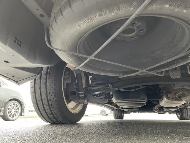 ヴェルファイア ２．４Ｚ　後期　サンルーフ　フリップダウンモニター　オットマンシート　両側パワースライドドア　コーナーセンサー　社外８インチナビ　地デジ　Ｂｌｕｅｔｏｏｔｈ　バックカメラ　ＥＴＣ　スマートキー　純正ＡＷ（53枚目）