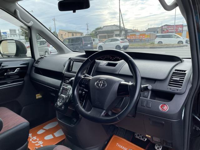 ヴォクシー ZS G’sバージョンEDGE 後期 ワンオーナー パワースライドドア ディスプレイオーディオ DVD再生 バックカメラ ETC スマートキー オートエアコン HIDヘッドライト フォグライト オートライト タイミングチェーン式(16枚目)