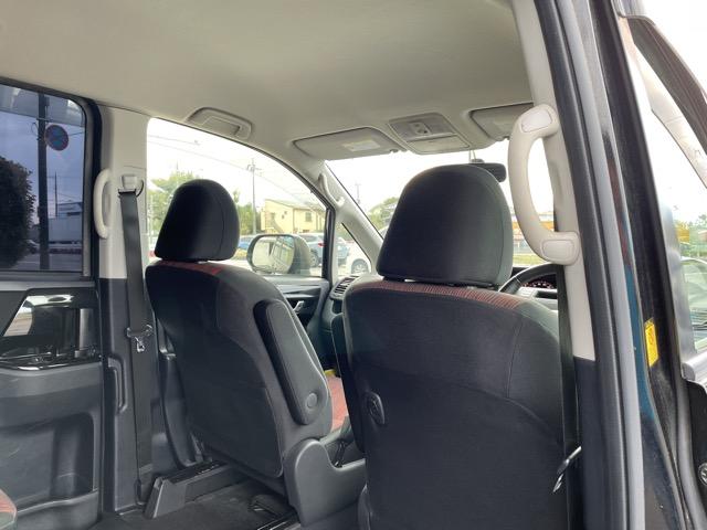 ヴォクシー ZS G’sバージョンEDGE 後期 ワンオーナー パワースライドドア ディスプレイオーディオ DVD再生 バックカメラ ETC スマートキー オートエアコン HIDヘッドライト フォグライト オートライト タイミングチェーン式(19枚目)