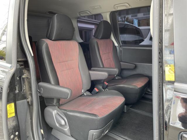 ヴォクシー ZS G’sバージョンEDGE 後期 ワンオーナー パワースライドドア ディスプレイオーディオ DVD再生 バックカメラ ETC スマートキー オートエアコン HIDヘッドライト フォグライト オートライト タイミングチェーン式(21枚目)