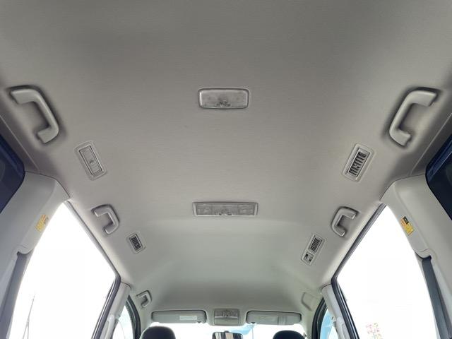 ヴォクシー ZS G’sバージョンEDGE 後期 ワンオーナー パワースライドドア ディスプレイオーディオ DVD再生 バックカメラ ETC スマートキー オートエアコン HIDヘッドライト フォグライト オートライト タイミングチェーン式(28枚目)