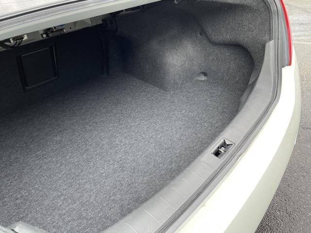 ティアナ ２５０ＸＬ　ワンオーナー　前後ドライブレコーダー　オットマンシート　純正ＨＤＤナビ　ＤＶＤ再生　Ｂｌｕｅｔｏｏｔｈ　サイドカメラ　バックカメラ　ＥＴＣ　パワーシート　インテリジェントキー　ＨＩＤヘッドライト（21枚目）