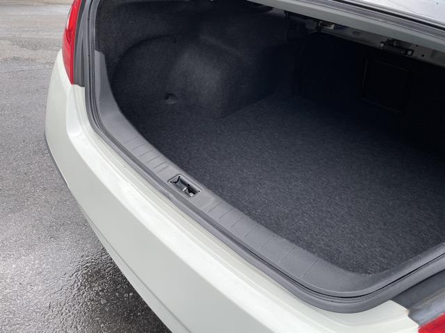 ティアナ ２５０ＸＬ　ワンオーナー　前後ドライブレコーダー　オットマンシート　純正ＨＤＤナビ　ＤＶＤ再生　Ｂｌｕｅｔｏｏｔｈ　サイドカメラ　バックカメラ　ＥＴＣ　パワーシート　インテリジェントキー　ＨＩＤヘッドライト（24枚目）