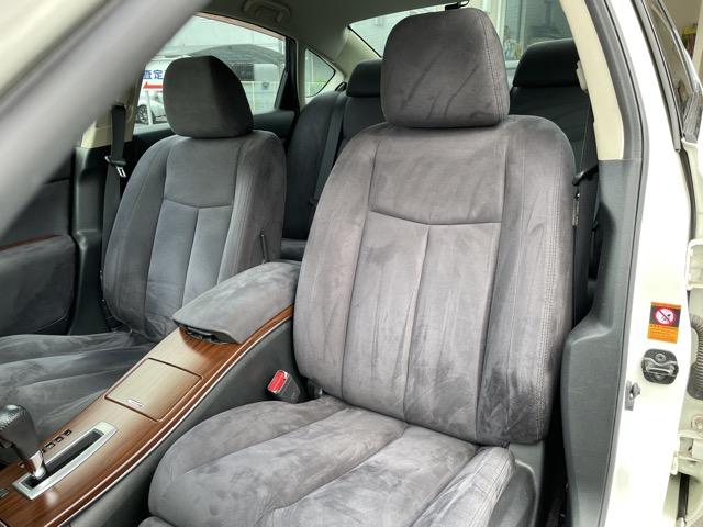 ティアナ ２５０ＸＬ　ワンオーナー　前後ドライブレコーダー　オットマンシート　純正ＨＤＤナビ　ＤＶＤ再生　Ｂｌｕｅｔｏｏｔｈ　サイドカメラ　バックカメラ　ＥＴＣ　パワーシート　インテリジェントキー　ＨＩＤヘッドライト（29枚目）