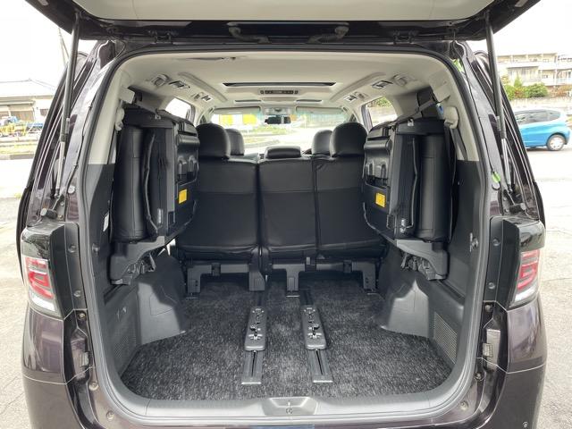 ヴェルファイア 2.4Z サンルーフ フリップダウンモニター 両側パワースライドドア 前後ドライブレコーダー 社外フローティングナビ 地デジ(フルセグ) Bluetooth バックカメラ 社外テールレンズ タイミングチェーン式(26枚目)