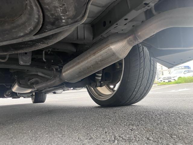 ヴェルファイア 2.4Z サンルーフ フリップダウンモニター 両側パワースライドドア 前後ドライブレコーダー 社外フローティングナビ 地デジ(フルセグ) Bluetooth バックカメラ 社外テールレンズ タイミングチェーン式(57枚目)