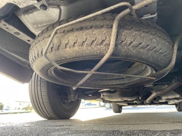 アイシス Ｇ　後期　ワンオーナー　両側パワースライドドア　スマートキー　プッシュエンジンスタート　純正ナビ　地デジ　Ｂｌｕｅｔｏｏｔｈ　バックカメラ　ＥＴＣ　ＨＩＤヘッドライト　オートライト　タイミングチェーン式（55枚目）