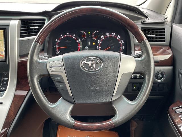 ヴェルファイア ２．４Ｚ　後期　ワンオーナー　サンルーフ　両側パワースライドドア　フリップダウンモニター　オットマンシート　車高調　社外８インチナビ　地デジ　Ｂｌｕｅｔｏｏｔｈ　バックカメラ　ＥＴＣ　タイミングチェーン式（15枚目）