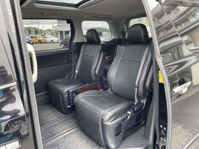 ヴェルファイア ２．４Ｚ　後期　ワンオーナー　サンルーフ　両側パワースライドドア　フリップダウンモニター　オットマンシート　車高調　社外８インチナビ　地デジ　Ｂｌｕｅｔｏｏｔｈ　バックカメラ　ＥＴＣ　タイミングチェーン式（31枚目）