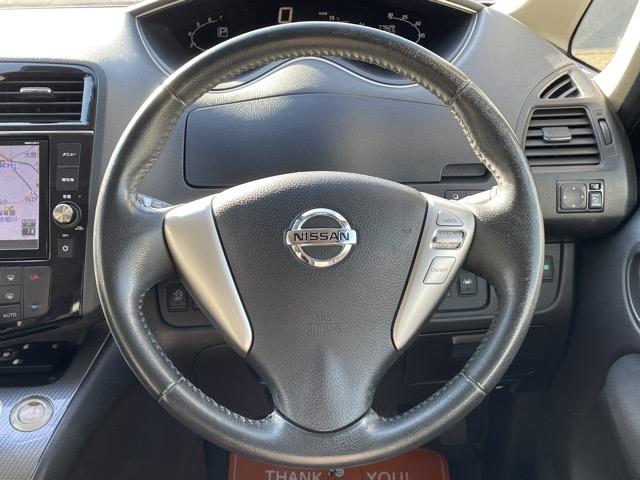 セレナ ライダー　ブラックライン　Ｓ－ハイブリッド　後期　フリップダウンモニター　両側パワースライドドア　ドライブレコーダー　８インチナビ　地デジ（フルセグ）　Ｂｌｕｅｔｏｏｔｈ　バックカメラ　　ＥＴＣ　ＬＥＤヘッドライト　ＬＥＤフォグ　オートライト（14枚目）