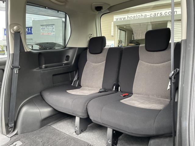 セレナ ライダー　ブラックライン　Ｓ－ハイブリッド　後期　フリップダウンモニター　両側パワースライドドア　ドライブレコーダー　８インチナビ　地デジ（フルセグ）　Ｂｌｕｅｔｏｏｔｈ　バックカメラ　　ＥＴＣ　ＬＥＤヘッドライト　ＬＥＤフォグ　オートライト（28枚目）