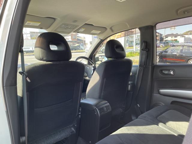 エクストレイル ２０ＧＴ　後期　ドライブレコーダー　インテリジェントキー　クルーズコントロール　ディーゼルターボ　純正ＨＤＤナビ　地デジ（フルセグ）　Ｂｌｕｅｔｏｏｔｈ　サイドカメラ　バックカメラ　ＥＴＣ　タイミングチェーン式（27枚目）