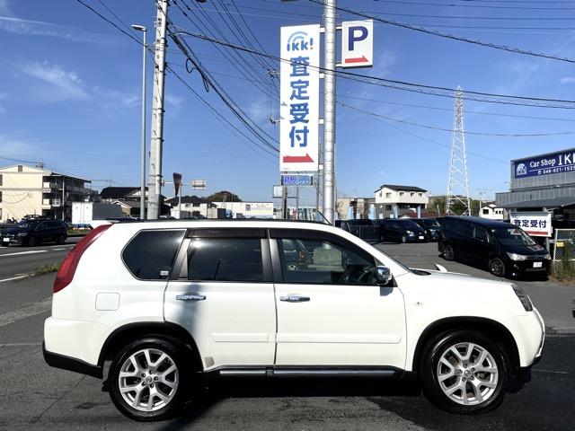 エクストレイル ２０ＧＴ　後期　ドライブレコーダー　インテリジェントキー　クルーズコントロール　ディーゼルターボ　純正ＨＤＤナビ　地デジ（フルセグ）　Ｂｌｕｅｔｏｏｔｈ　サイドカメラ　バックカメラ　ＥＴＣ　タイミングチェーン式（40枚目）