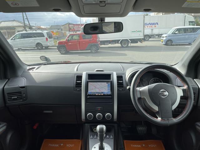 エクストレイル ２０Ｘ　後期　カブロン加工シート　インテリジェントキー　シートヒーター　ＨＤＤナビ　地デジ（フルセグ）　Ｂｌｕｅｔｏｏｔｈ　バックカメラ　ＥＴＣ　ＨＩＤヘッドライト　フォグ　オートライト　タイミングチェーン式（6枚目）