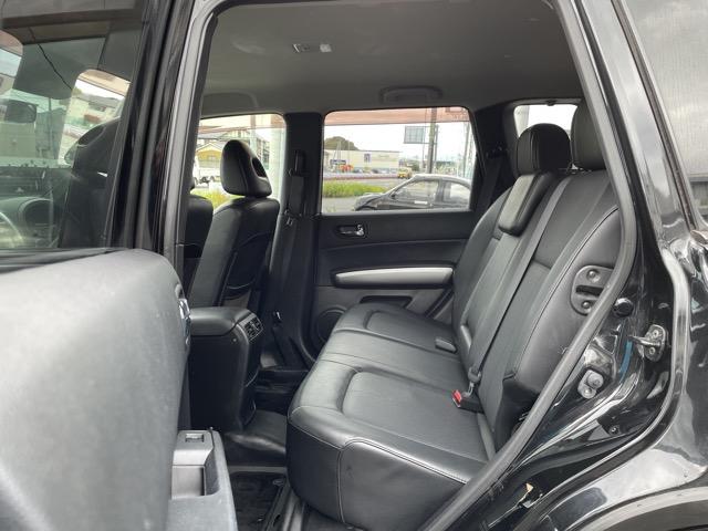 エクストレイル ２０Ｘ　後期　カブロン加工シート　インテリジェントキー　シートヒーター　ＨＤＤナビ　地デジ（フルセグ）　Ｂｌｕｅｔｏｏｔｈ　バックカメラ　ＥＴＣ　ＨＩＤヘッドライト　フォグ　オートライト　タイミングチェーン式（26枚目）