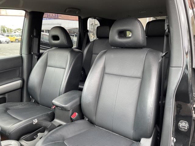 エクストレイル ２０Ｘ　後期　カブロン加工シート　インテリジェントキー　シートヒーター　ＨＤＤナビ　地デジ（フルセグ）　Ｂｌｕｅｔｏｏｔｈ　バックカメラ　ＥＴＣ　ＨＩＤヘッドライト　フォグ　オートライト　タイミングチェーン式（29枚目）