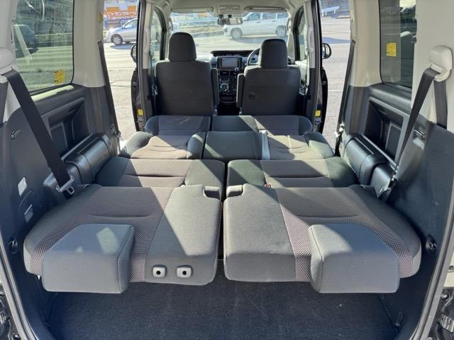 ヴォクシー ＺＳ　Ｇ’ｓ　後期　両側パワースライドドア　前後ドライブレコーダー　スマートキー　パドルシフト　純正ＳＤナビ　地デジ（フルセグ）　Ｂｌｕｅｔｏｏｔｈ　バックカメラ　ＥＴＣ　ＨＩＤヘッドライト　タイミングチェーン式（28枚目）