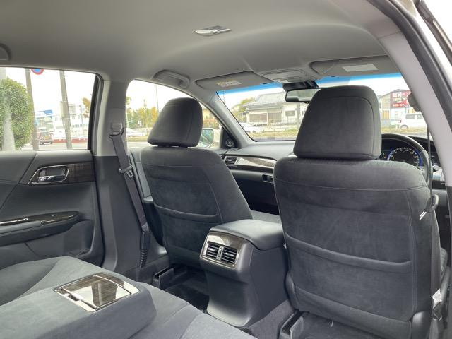 アコードハイブリッド ＥＸ　レーダークルーズ　スマートキー　パワーシート　純正ＨＤＤナビ　地デジ（フルセグ）　Ｂｌｕｅｔｏｏｔｈ　ＤＶＤ再生　バックカメラ　ＥＴＣ　ＬＥＤヘッドライト　フォグ　オートライト　タイミングチェーン式（18枚目）