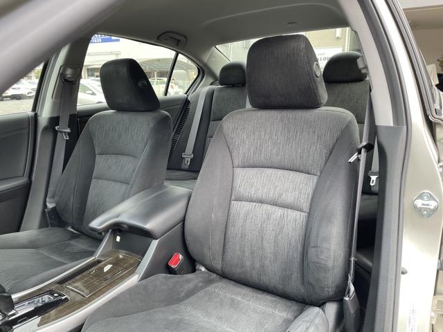 アコードハイブリッド ＥＸ　レーダークルーズ　スマートキー　パワーシート　純正ＨＤＤナビ　地デジ（フルセグ）　Ｂｌｕｅｔｏｏｔｈ　ＤＶＤ再生　バックカメラ　ＥＴＣ　ＬＥＤヘッドライト　フォグ　オートライト　タイミングチェーン式（28枚目）