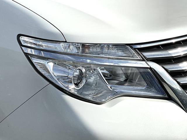 セレナ ハイウェイスター　Ｖセレクション＋セーフティ　ＳＨＶ　後期　フリップダウンモニター　両側パワースライドドア　衝突軽減ブレーキ　コーナーセンサー　クルーズコントロール　　アラウンドビューモニター　地デジ（フルセグ）　Ｂｌｕｅｔｏｏｔｈ　ＬＥＤヘッドライト（48枚目）