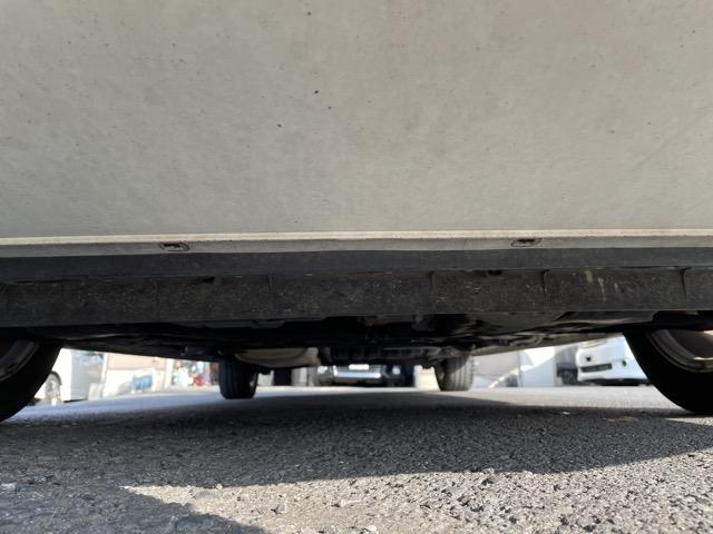 セレナ ハイウェイスター　Ｖセレクション＋セーフティ　ＳＨＶ　後期　フリップダウンモニター　両側パワースライドドア　衝突軽減ブレーキ　コーナーセンサー　クルーズコントロール　　アラウンドビューモニター　地デジ（フルセグ）　Ｂｌｕｅｔｏｏｔｈ　ＬＥＤヘッドライト（53枚目）