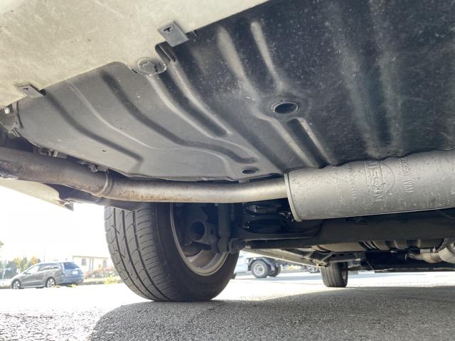 セレナ ハイウェイスター　Ｖセレクション＋セーフティ　ＳＨＶ　後期　フリップダウンモニター　両側パワースライドドア　衝突軽減ブレーキ　コーナーセンサー　クルーズコントロール　　アラウンドビューモニター　地デジ（フルセグ）　Ｂｌｕｅｔｏｏｔｈ　ＬＥＤヘッドライト（54枚目）