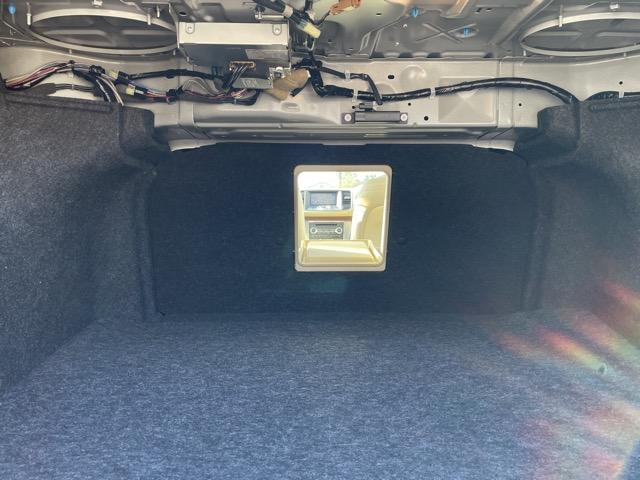 ティアナ ２５０ＸＶ　オットマンシート　インテリジェントキー　純正ＨＤＤナビ　Ｂｌｕｅｔｏｏｔｈ　サイドカメラ　バックカメラ　ＤＶＤ再生　ミュージックサーバー　ＥＴＣ　パワーシート　シートメモリー　ＨＩＤヘッドライト　ＡＷ（23枚目）