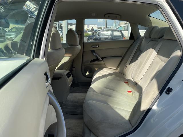 ティアナ ２５０ＸＶ　オットマンシート　インテリジェントキー　純正ＨＤＤナビ　Ｂｌｕｅｔｏｏｔｈ　サイドカメラ　バックカメラ　ＤＶＤ再生　ミュージックサーバー　ＥＴＣ　パワーシート　シートメモリー　ＨＩＤヘッドライト　ＡＷ（26枚目）