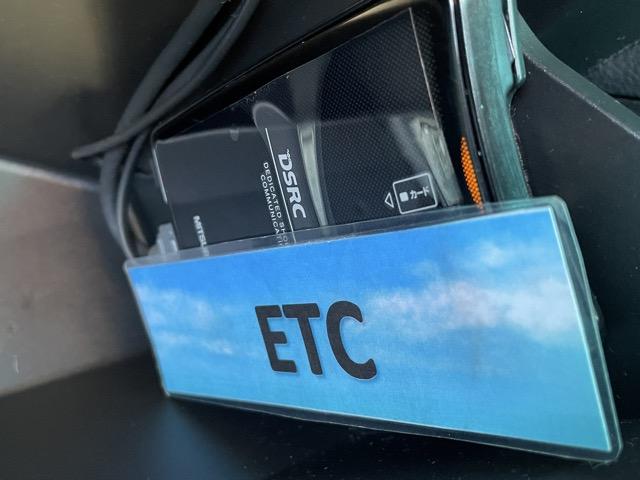 レヴォーグ １．６ＧＴアイサイト　本革シート　ＳＴＩフロントリップ　ドライブレコーダー　衝突軽減ブレーキ　レーダークルーズ　シートヒーター　パドルシフト　社外ＨＤＤナビ　地デジ（フルセグ）　Ｂｌｕｅｔｏｏｔｈ　バックカメラ　ＥＴＣ（11枚目）