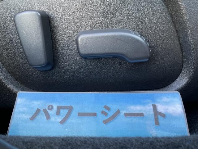 レヴォーグ １．６ＧＴアイサイト　本革シート　ＳＴＩフロントリップ　ドライブレコーダー　衝突軽減ブレーキ　レーダークルーズ　シートヒーター　パドルシフト　社外ＨＤＤナビ　地デジ（フルセグ）　Ｂｌｕｅｔｏｏｔｈ　バックカメラ　ＥＴＣ（12枚目）