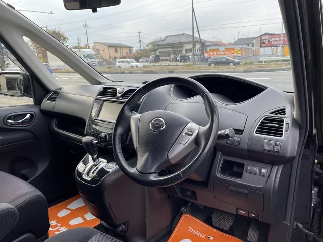 セレナ ハイウェイスター Vセレクション 後席モニター 両側パワースライドドア インテリジェントキー 純正SDナビ 地デジ(フルセグ) Bluetooth バックカメラ クルーズコントロール HIDライト オートライト タイミングチェーン式(15枚目)