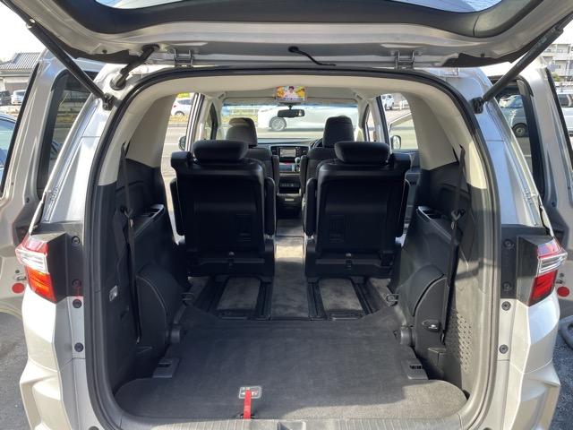 オデッセイ アブソルート・ＥＸ　フリップダウンモニター　両側パワースライドドア　レーダークルーズ　車高調　ハーフレザーシート　マルチビューカメラ　地デジ（フルセグ）　Ｂｌｕｅｔｏｏｔｈ　ＬＥＤヘッドライト　パワーシート　パドルシフト（28枚目）