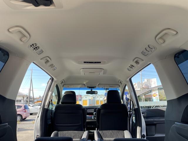 オデッセイ アブソルート・ＥＸ　フリップダウンモニター　両側パワースライドドア　レーダークルーズ　車高調　ハーフレザーシート　マルチビューカメラ　地デジ（フルセグ）　Ｂｌｕｅｔｏｏｔｈ　ＬＥＤヘッドライト　パワーシート　パドルシフト（30枚目）