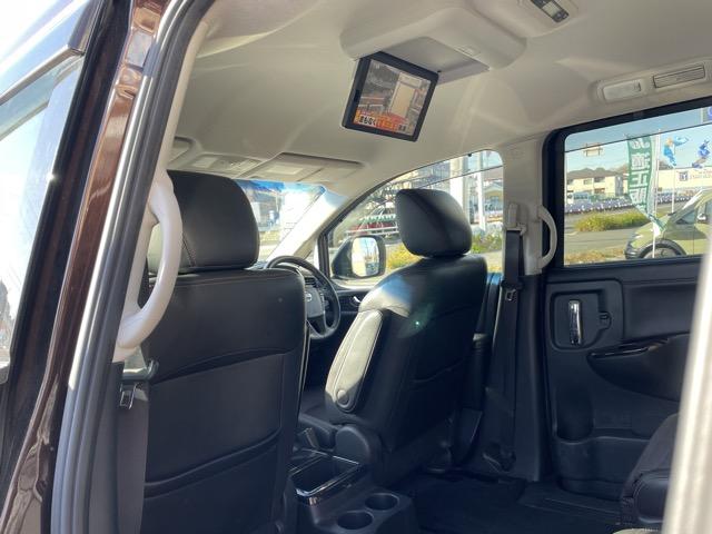 エルグランド 250ハイウェイスター 後期 ワンオーナー フリップダウンモニター 両側パワースライドドア ドライブレコーダー クルーズコントロール オットマンシート 純正SDナビ 地デジ(フルセグ) Bluetooth バックカメラ(29枚目)