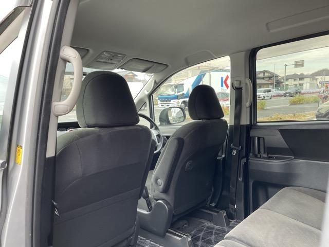 ノア YY 後期 SDナビ 地デジ Bluetooth DVD再生 バックカメラ ETC HIDライト オートライト アウトドア キャンプ トランポ 車中泊 スノボー スキー サーフィン タイミングチェーン式(25枚目)