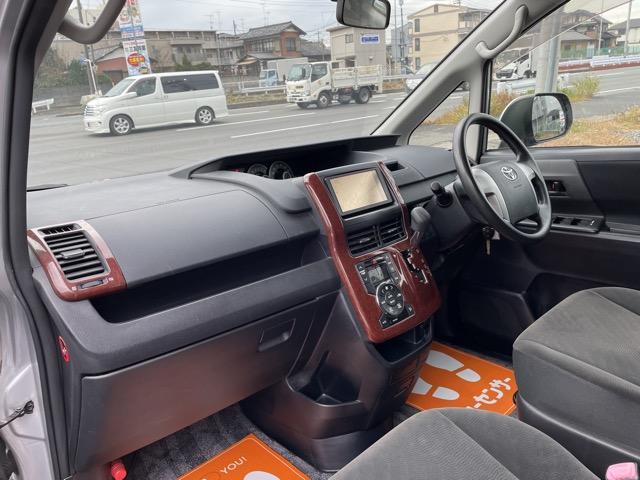 ノア YY 後期 SDナビ 地デジ Bluetooth DVD再生 バックカメラ ETC HIDライト オートライト アウトドア キャンプ トランポ 車中泊 スノボー スキー サーフィン タイミングチェーン式(30枚目)