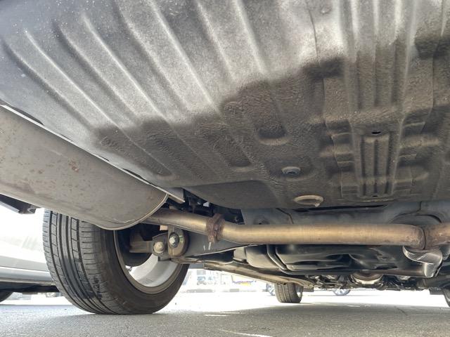 オデッセイ アブソルート ワンオーナー スマートキー アラウンドビューモニター クルーズコントロール パドルシフト ハーフレザーシート 純正HDDナビ 地デジ DVD再生 HIDヘッドライト オートライト タイミングチェーン式(52枚目)