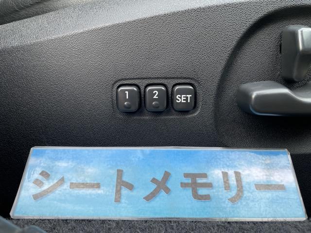 レガシィＢ４ ２．０ＧＴ　後期　黒革シート　ドライブレコーダー　シートヒーター　クルーズコントロール　パワーシート　シートメモリー　パドルシフト　純正ＨＤＤナビ　ＤＶＤ再生　ミュージックサーバー　ＥＴＣ　ＨＩＤヘッドライト（14枚目）