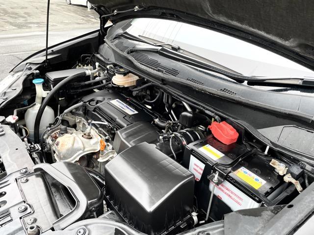 オデッセイ アブソルート　パワースライドドア　クルコン　スマートキー　ハーフレザーシート　オットマンシート　純正ナビ　地デジ（フルセグ）　Ｂｌｕｅｔｏｏｔｈ　バックカメラ　ＥＴＣ　ＬＥＤヘッドライト　タイミングチェーン式（49枚目）