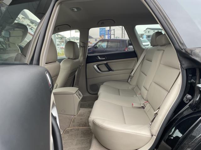 ���Ђ́u�S�ԕۏؕt���v�Ŕ̔����Ă���܂��B