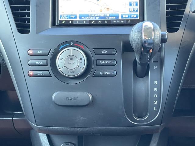 ���Ђ́u�S�ԕۏؕt���v�Ŕ̔����Ă���܂��B���̑��L���ۏ؂����p�ӂ��Ă���܂��̂ŁA�ڍׂ͓��X�^�b�t�܂ł��₢���킹�������I