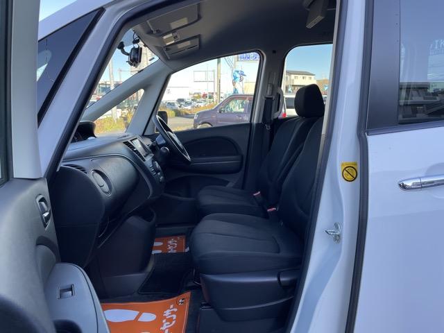 ���Ђ́u�S�ԕۏؕt���v�Ŕ̔����Ă���܂��B���̑��L���ۏ؂����p�ӂ��Ă���܂��̂ŁA�ڍׂ͓��X�^�b�t�܂ł��₢���킹�������I