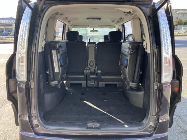 セレナ ハイウェイスターＧ　Ｓ－ハイブリッド　エアロモード　フリップダウンモニター　両側パワースライドドア　クルーズコントロール　インテリジェントキー　純正ナビ　地デジ（フルセグ）　Ｂｌｕｅｔｏｏｔｈ　バックカメラ　ＥＴＣ　オートライト　タイミングチェーン式（23枚目）