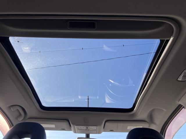 ���Ђ́u�S�ԕۏؕt���v�Ŕ̔����Ă���܂��B���̑��L���ۏ؂����p�ӂ��Ă���܂��̂ŁA�ڍׂ͓��X�^�b�t�܂ł��₢���킹�������I