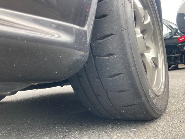 スカイライン ＧＴ－Ｒニスモ　５００台限定　１６インチ純正ＡＷ　ＨＫＳ車高調　ニスモタワーバー　ｔａｎａｂｅリアタワーバー　社外キャタライザー　記録簿　ＩＭＰＵＬ３００キロメーター　ニスモ専用エアロ　チビスポ　社外ステアリング（64枚目）