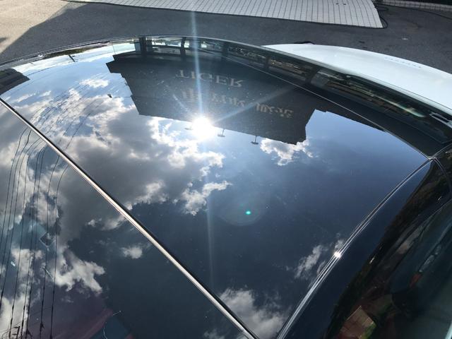 カリフォルニアＴ ベースグレード　ハンドリングスペチアーレ　右Ｈ　スポーツエキゾーストシステム　ＬＥＤ付カーボンファイバーステア　純正２０インチ鍛造ホイール　純正ナビ　Ｂカメラ　Ｐセンサー　ロッソレザー　シートヒーター　電動シート（17枚目）