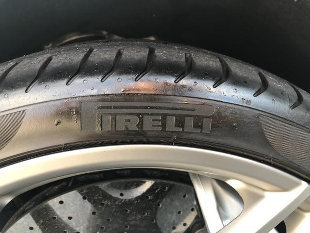 カリフォルニアＴ ベースグレード　ハンドリングスペチアーレ　右Ｈ　スポーツエキゾーストシステム　ＬＥＤ付カーボンファイバーステア　純正２０インチ鍛造ホイール　純正ナビ　Ｂカメラ　Ｐセンサー　ロッソレザー　シートヒーター　電動シート（67枚目）