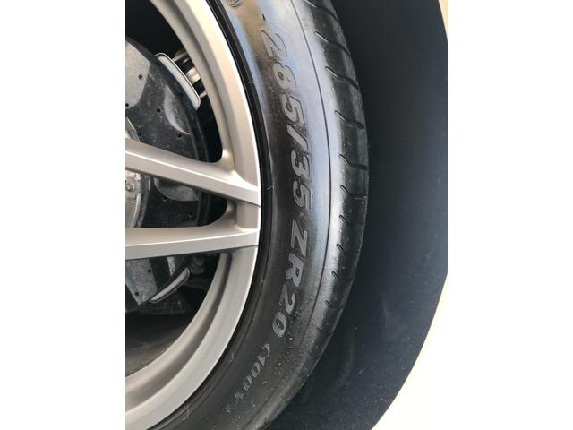 カリフォルニアＴ ベースグレード　ハンドリングスペチアーレ　右Ｈ　スポーツエキゾーストシステム　ＬＥＤ付カーボンファイバーステア　純正２０インチ鍛造ホイール　純正ナビ　Ｂカメラ　Ｐセンサー　ロッソレザー　シートヒーター　電動シート（70枚目）