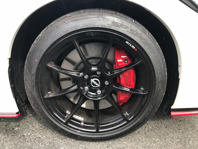 フェアレディZ バージョンS ワンオーナー 禁煙車 ハーフレザー 純正ナビ フルセグTV BTオーディオ パドルシフト RECAROシート 純正3連メーター アダプティブクルーズコントロール エマ― レーンキープアシスト Bカメラ(10枚目)